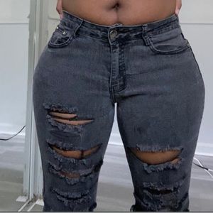 Distressed Women’s jeans